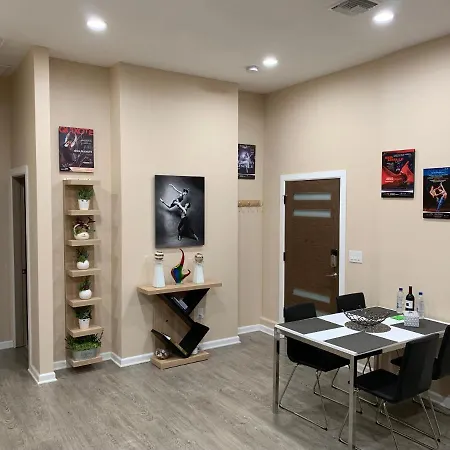 New Contemporary Guest House In Studio City Hills-3